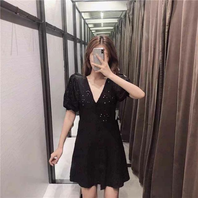 váy ren lỗ zara authentic