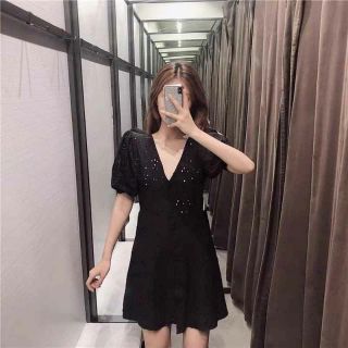 váy ren lỗ zara authentic