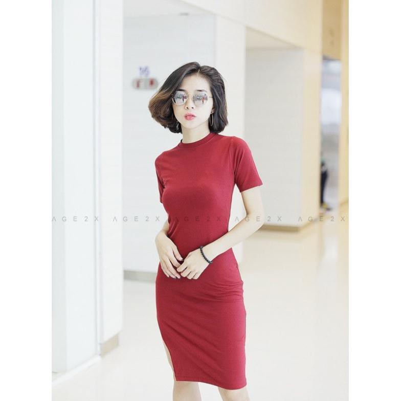 Đầm Body Xẻ Tà Ôm Trọn Thân Người Khoe Đường Cong