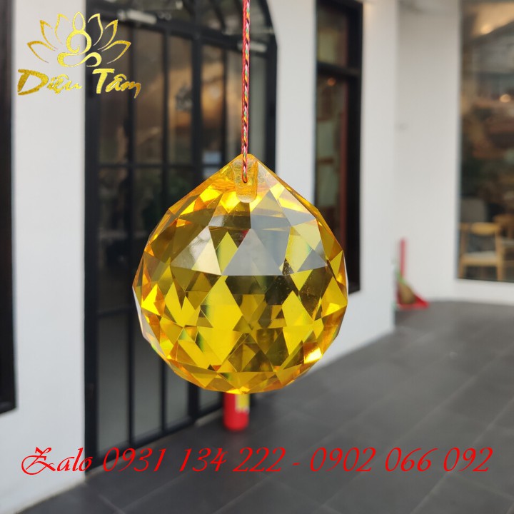 Quả cầu pha lê phong thủy vát cạnh treo cửa
