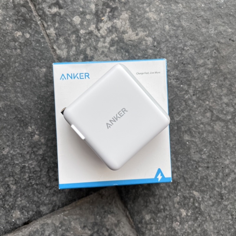 Củ sạc nhanh ANKER PowerPort PD+2 công suất 35w, 1 USB-C PD 20w, 1 PowerIQ 2.0 15w - A2636 - BẢO HÀNH 12 THÁNG