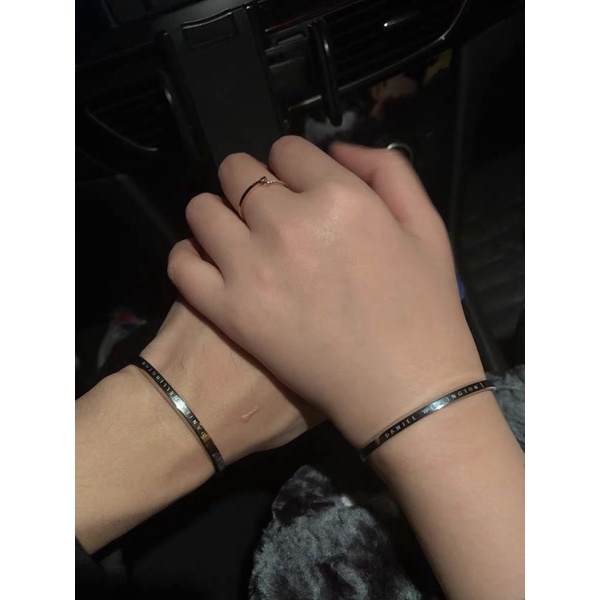 Vòng tay cuff thép titan không gỉ | BigBuy360 - bigbuy360.vn