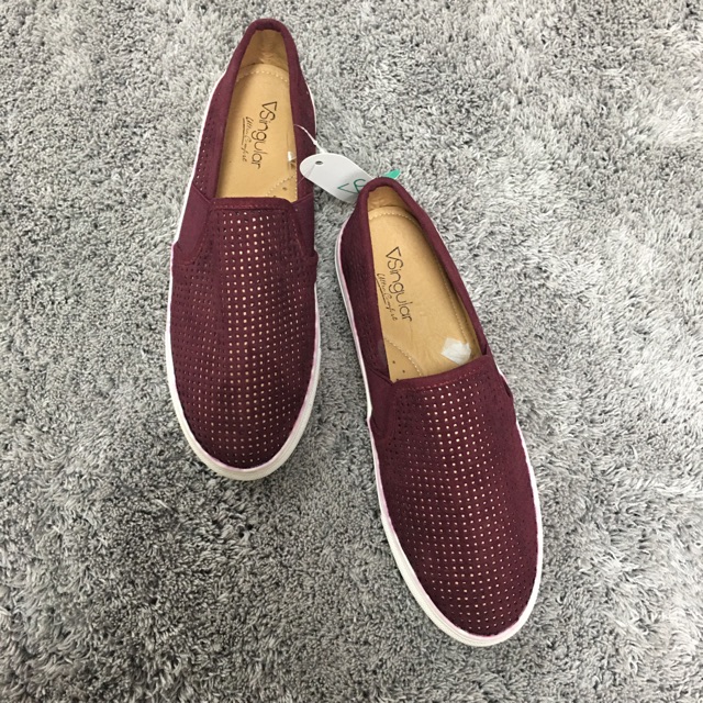 Sỉ giày slip on