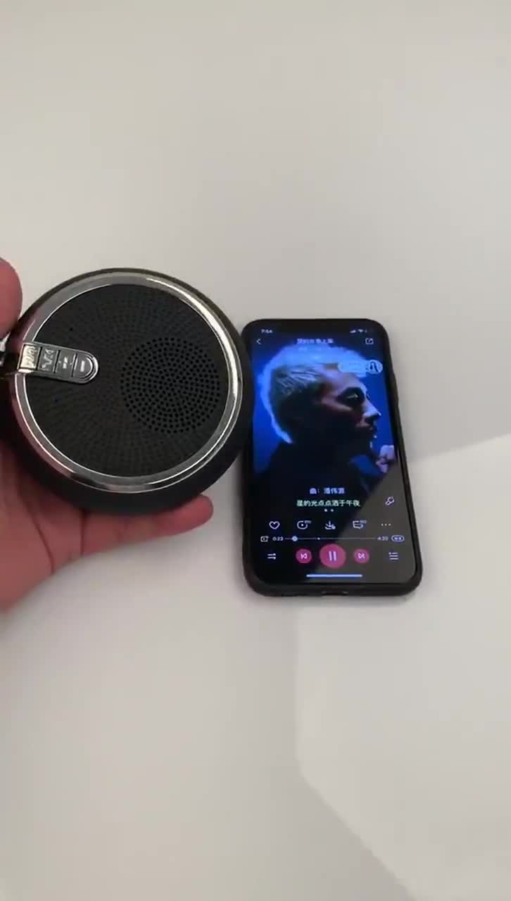 [HÀNG CÓ SẴN] LOA BLUETOOTH NHỎ GỌN CẦM TAY CÓ MÓC TREO HỖ TRỢ THẺ NHỚ | BigBuy360 - bigbuy360.vn