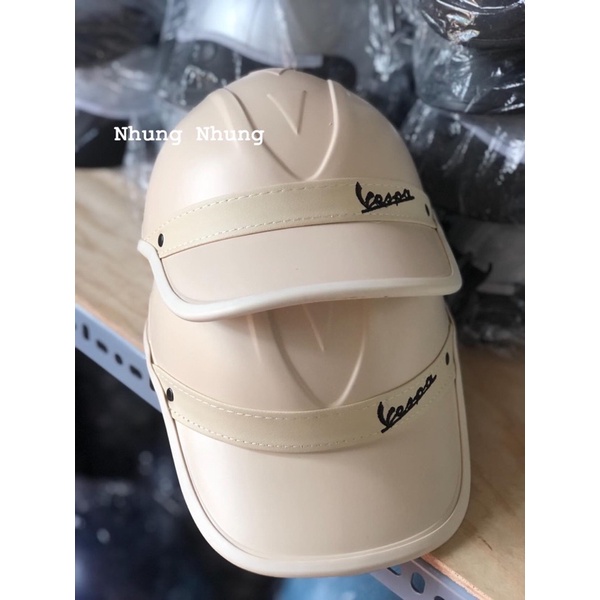 Nón bảo hiểm lưỡi trai kết vespa cao cấp cho nam nữ MÀU KEM BE