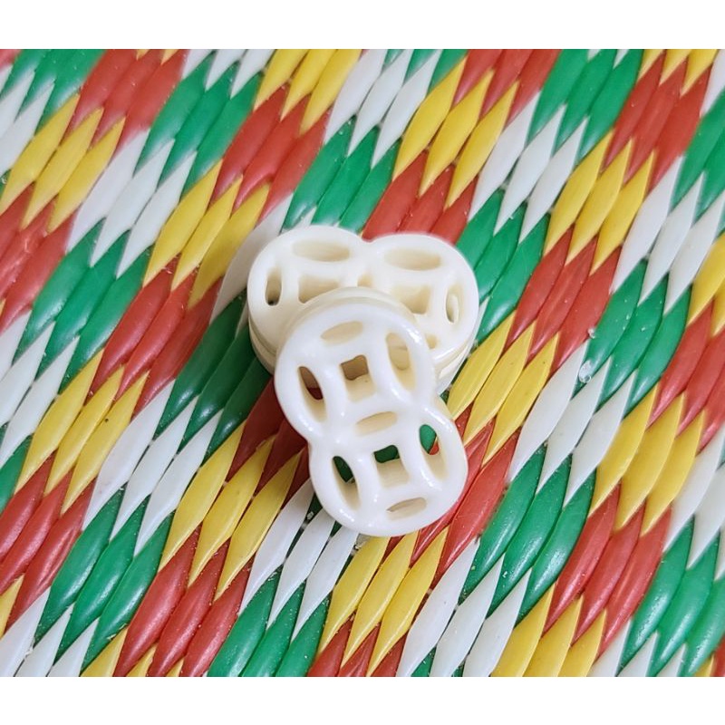 Combo 1 đôi kê cóng xương đục Song ngân dành cho lồng Khuyên