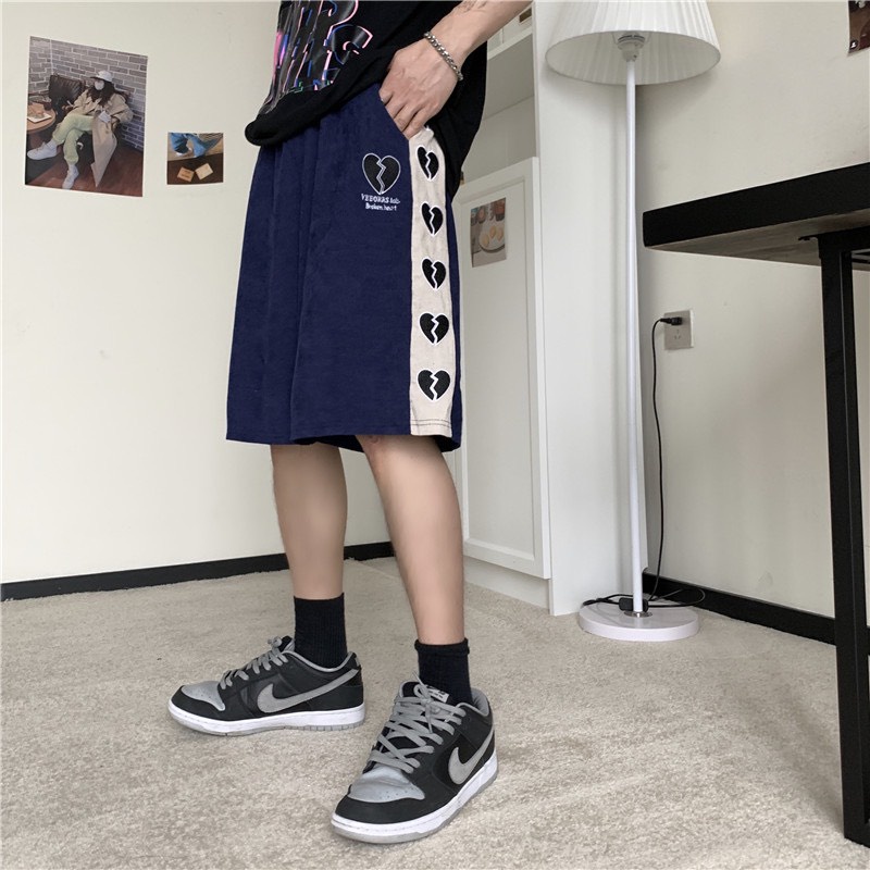 Quần Lửng Tim Cạnh Quần Đùi Form Rộng Unisex Chất Đẹp Dày Dặn Phong Cách Ullzang Hàn Quốc