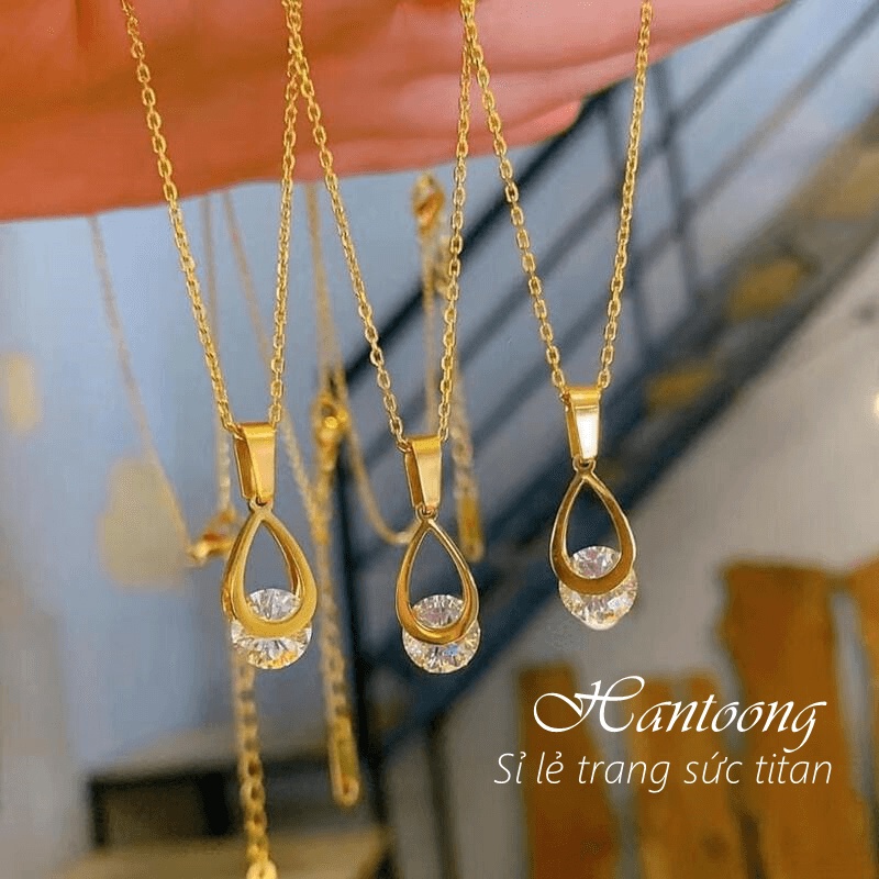 Vòng cổ nữ bằng titan không gỉ thiết kế mặt hình giọt nước kẹp đá pha lê lấp lánh thời trang ins hàn quốc