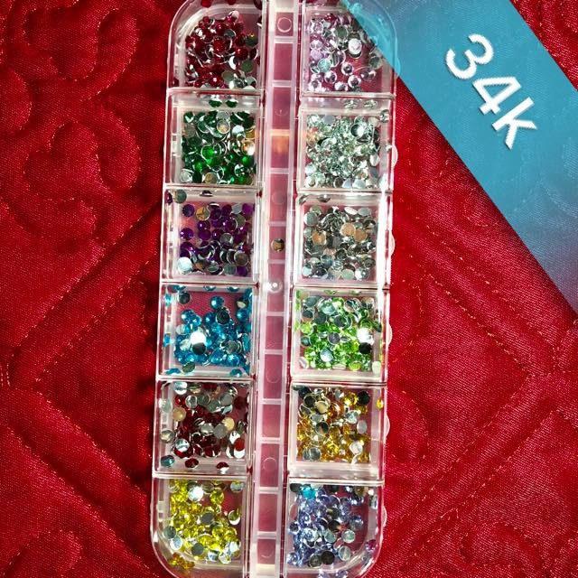 đá khay 12 mầu
