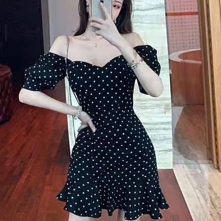 Đầm Tay Phồng Cổ Chữ V Họa Tiết Chấm Bi Phong Cách Hàn Quốc Thời Trang Mùa Hè Mới