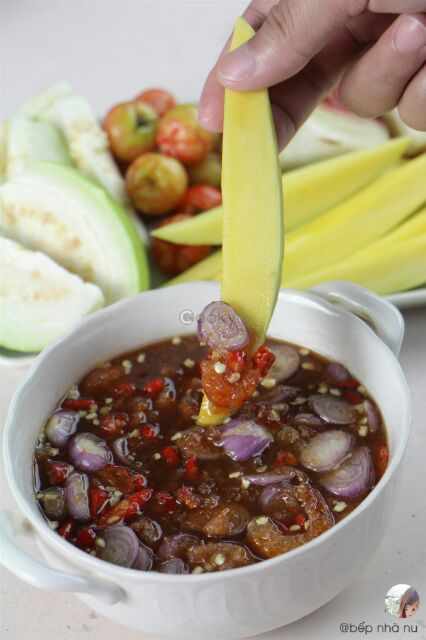 1 hũ mắm pha sẵn chấm cà, chấm xoài siêu hấp dẫn