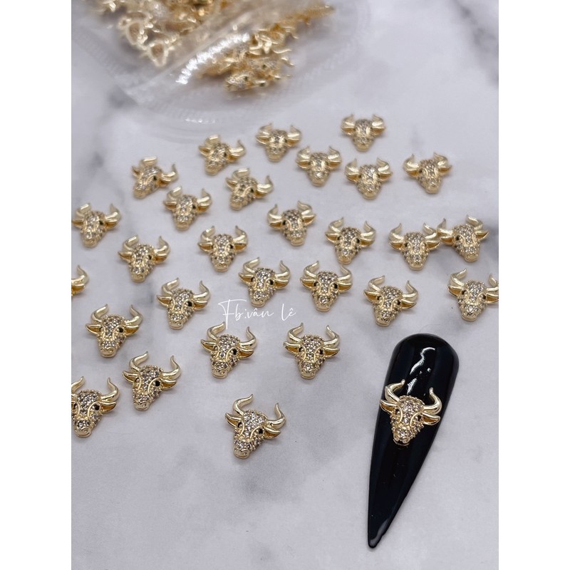 phụ kiện đá hình trâu gắn móng tay nail mới 1 viên