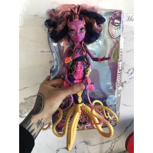 Búp bê MH eah ever after high chính hãng, full đồ monster high. Mã s38