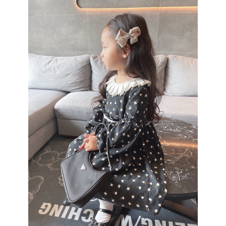 Váy Lennco nhung tăm đen cổ xếp ly cho bé gái