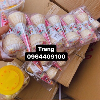 Khay 10 cây kem bông ốc quế