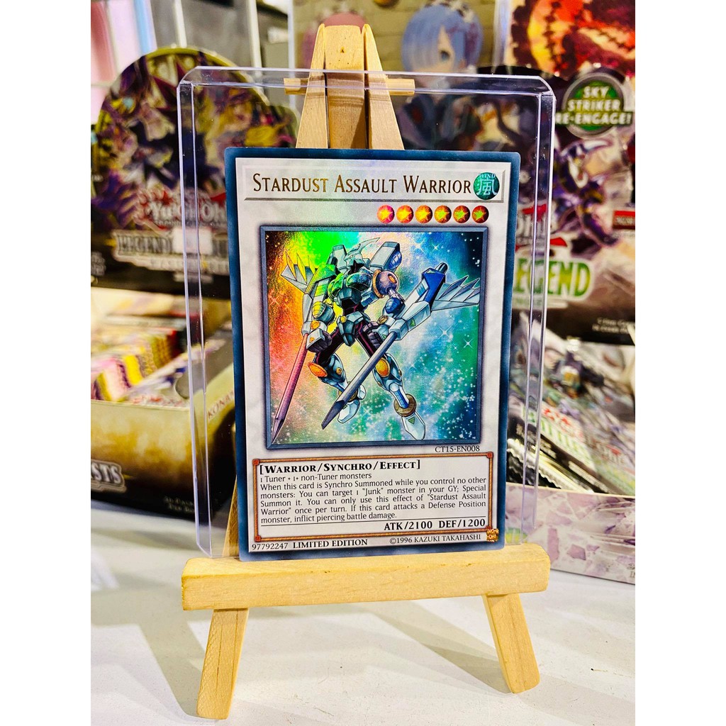 Lá bài thẻ bài Yugioh Stardust Assault Warrior – Ultra Rare - Tặng bọc bài nhựa bảo quản