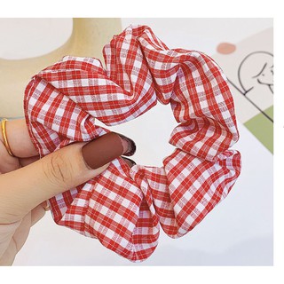 Cột tóc, buộc tóc vải Scrunchies hình Caro mini