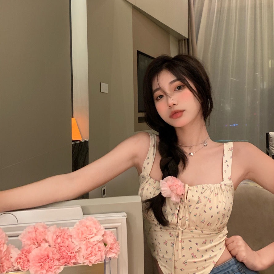 Áo hai dây họa tiết hoa quyến rũ thời trang mùa hè cho nữ