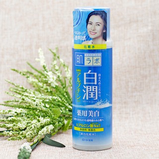 Nước hoa hồng Hada Labo