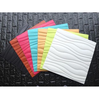 Xốp dán tường 3D - Vân lượn sóng màu trăng KT 60x60 cm