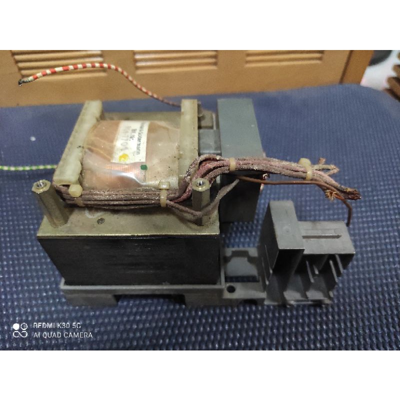 Cục biến áp Đức 65V, 17V, 9V