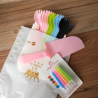 Bộ dao dĩa, thìa nến ăn bánh sinh nhật