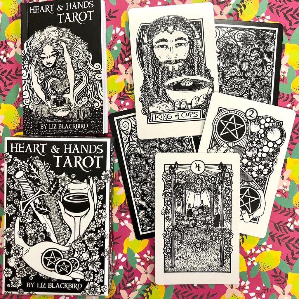 Bài Heart and Hands Tarot