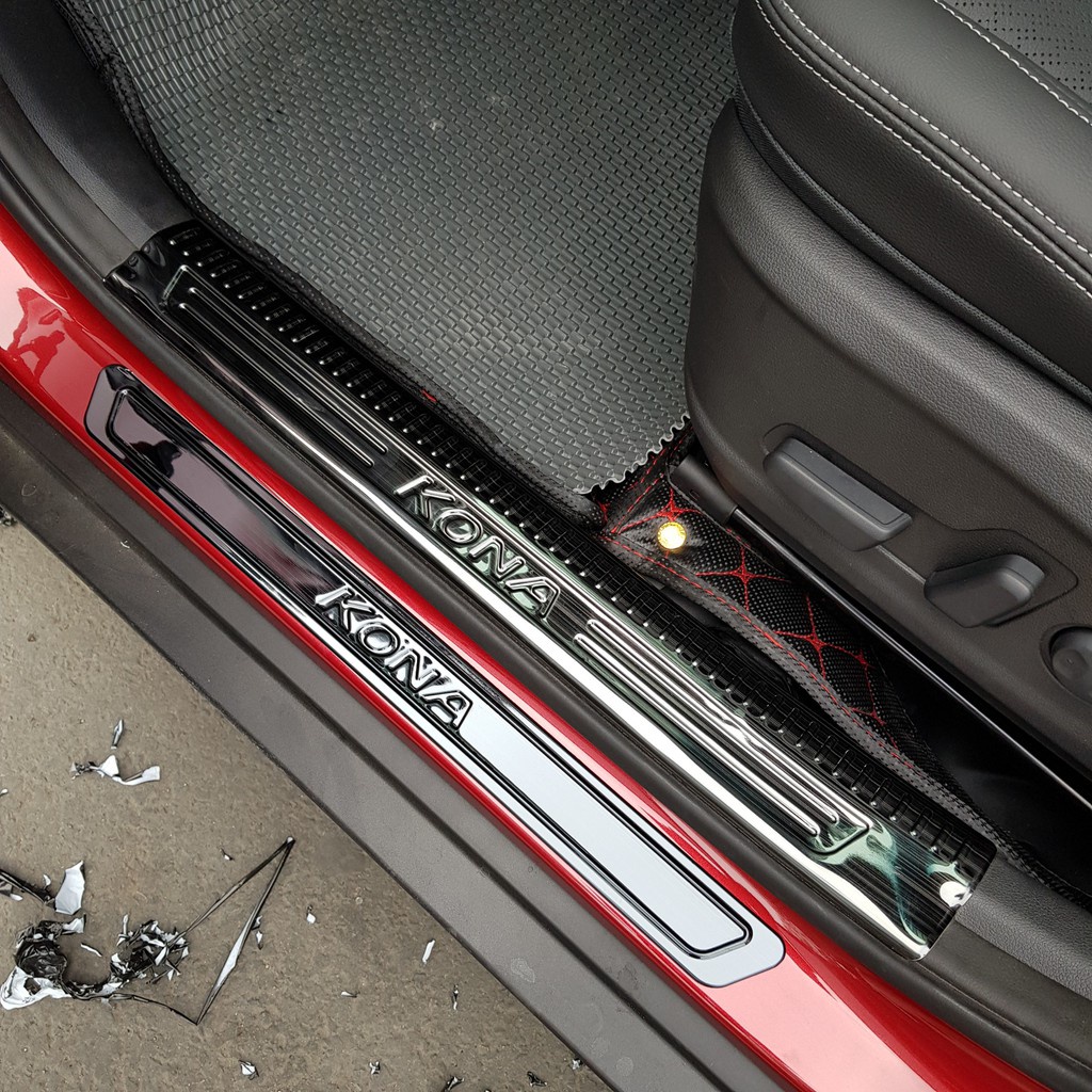 Ốp bậc cửa xe Hyundai Kona 2018 2019 2020 2021 2022 mẫu TITAN