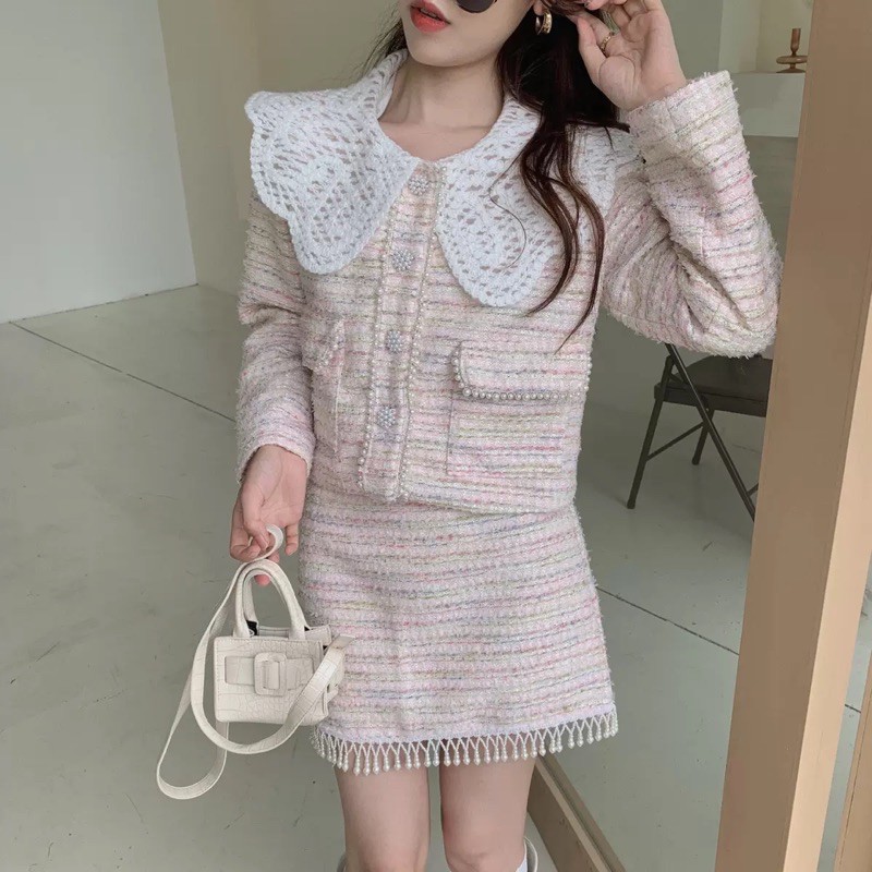 Set áo khoác chân váy tua rua tweed cổ cánh tiên phối ren cúc ngọc tiểu thư