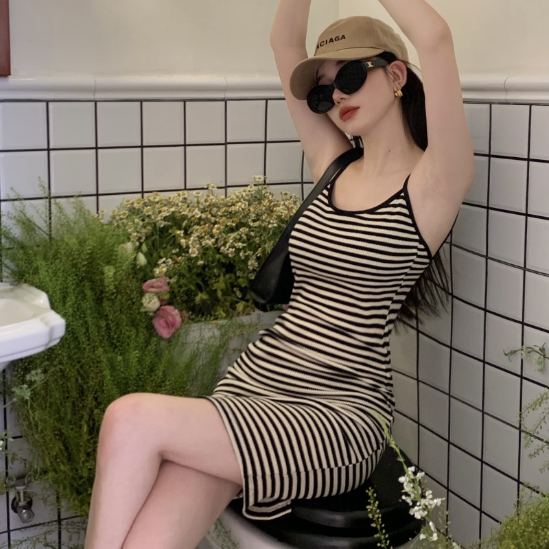 Đầm Hai Dây Họa Tiết Kẻ Sọc Thời Trang Mùa Hè Quyến Rũ Cho Nữ
