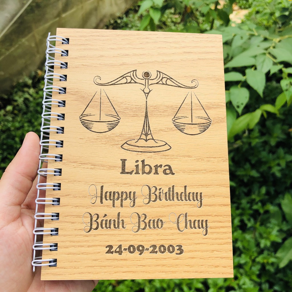 SỔ TAY HỌC SINH _ Notebook – Sổ gáy xoắn bìa gỗ khắc hình và chữ theo yêu cầu – Kích thước A5 (15x20cm)