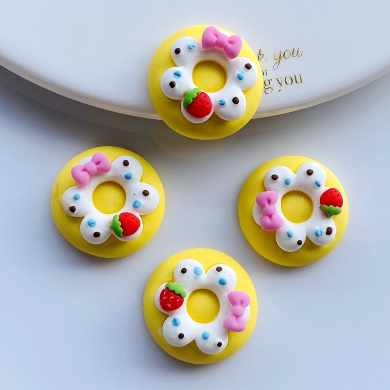 Bộ 10 Miếng Dán Trang Trí Điện Thoại / Chai Nước Hình Bánh Donut / Dâu Tây / Nơ Xinh Xắn Diy