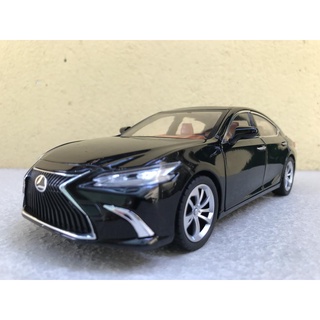 Mô hình xe ô tô lexus es300 2022 1:24