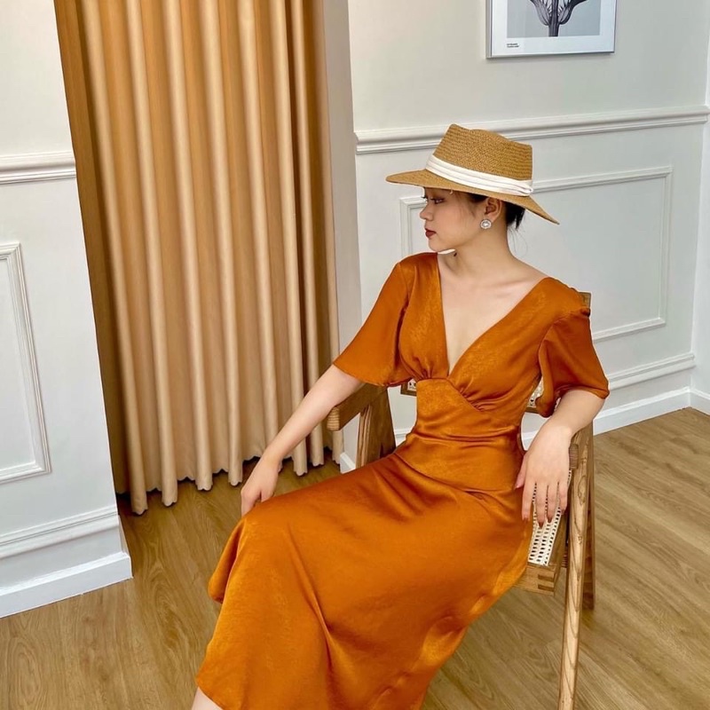 Đầm Marylin dress cổ chữ V tay cánh tiên thướt tha