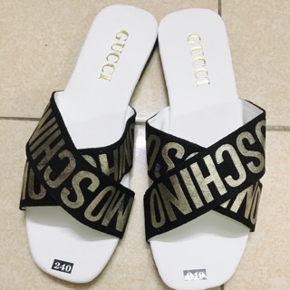 Dép lê đẹp cịn giá iu cho các gái 🎀🎀🎀🎀🎀🎀🎀🎀🎀đủ size từ 35-39 nhé 🧸🧸🧸🧸🧸🧸🛍🛍🛍🛍🛍🛍🛍🎀🎈🎈🎈🎈🎈🎈🎈🎈🎈.