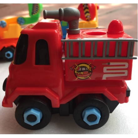 Ô tô lắp ghép kèm tua vít bộ 6 xe cho bé khám phá sáng tạo