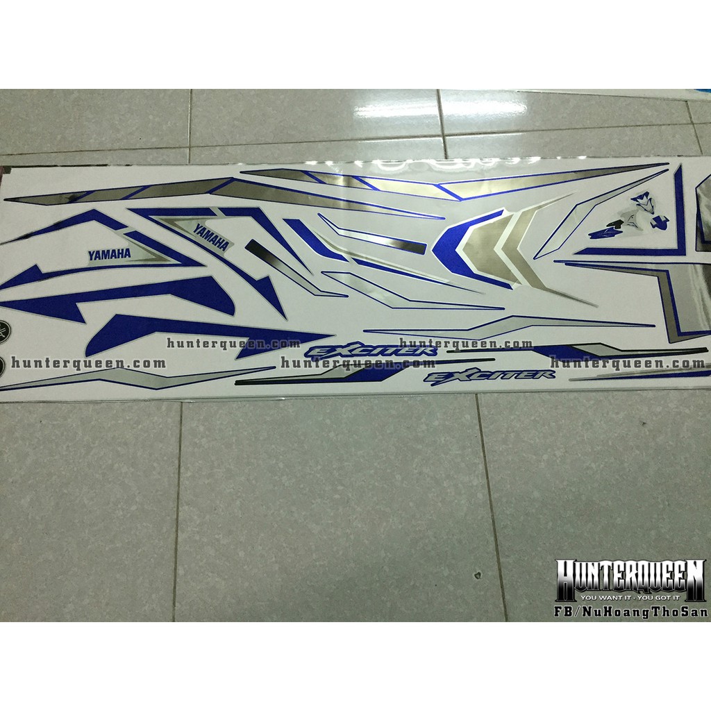 Tem rời Exciter 2011. Chất liệu CROM, tem chỉ xanh bạc . Ex 135 đời 2011 đến 2014.