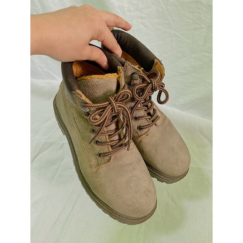 GIÀY BOOT NAM NU SIZE 39