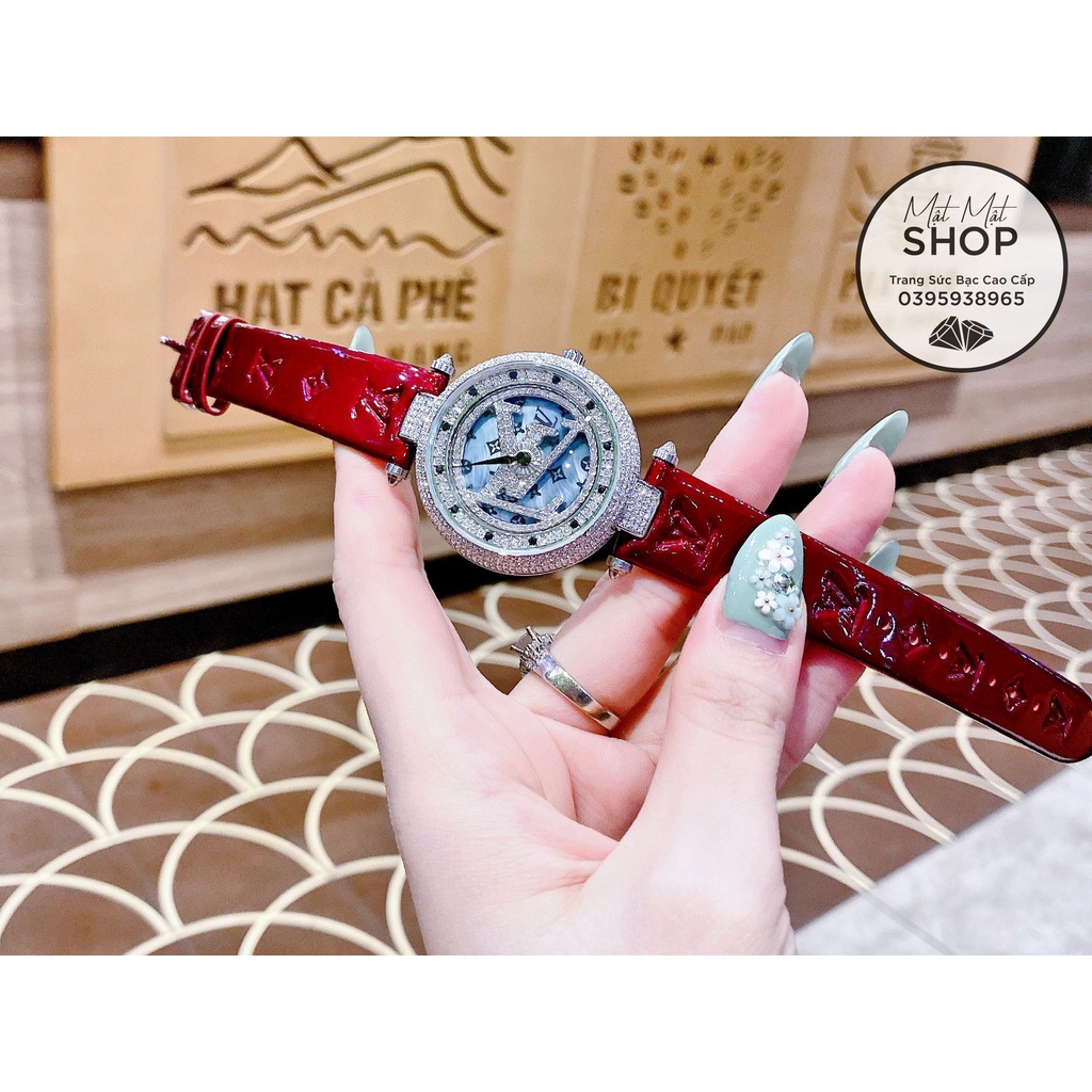 Đồng hồ nữ LOUIS VUITTON XOAY ĐỒNG TRỤC quý phái cho giới nữ