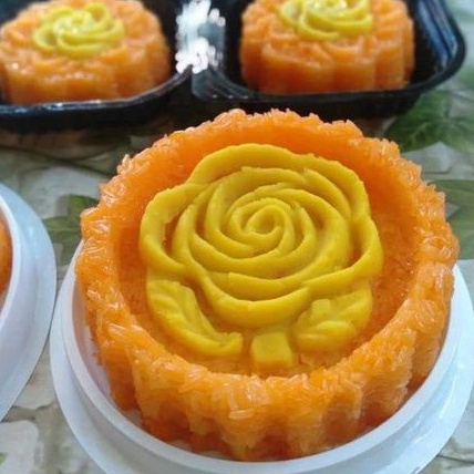 Khuôn xôi tròn hình hoa hồng khía size đại 13cm nhựa cứng bền (kèm ảnh thật)
