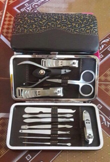 Bộ bấm móng tay 12 món