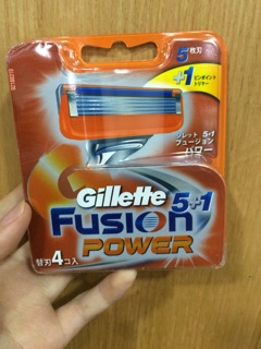 Dao cạo dâu Gillette
