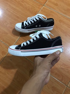 Giày conves 35-39