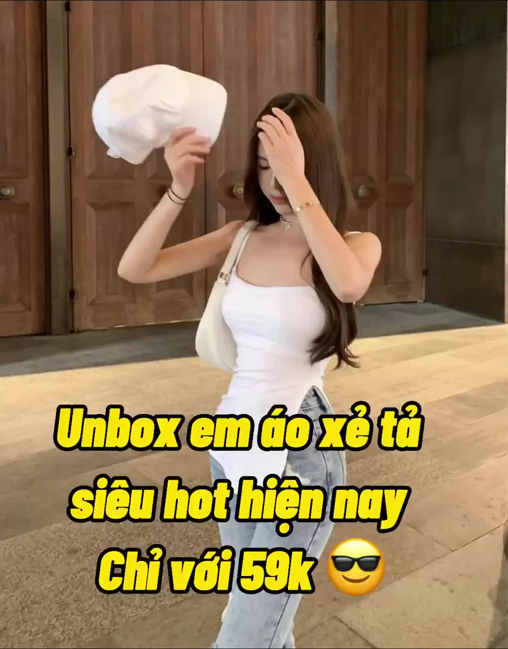 áo 2 dây xẻ tà ( có mút ngực ) hình thật kèm video - carotshop | BigBuy360 - bigbuy360.vn