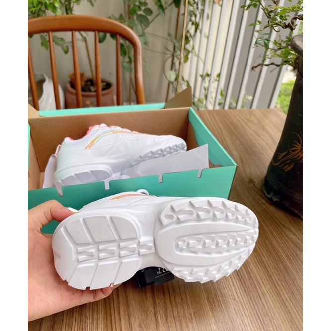 Giày xuất dư Tenth