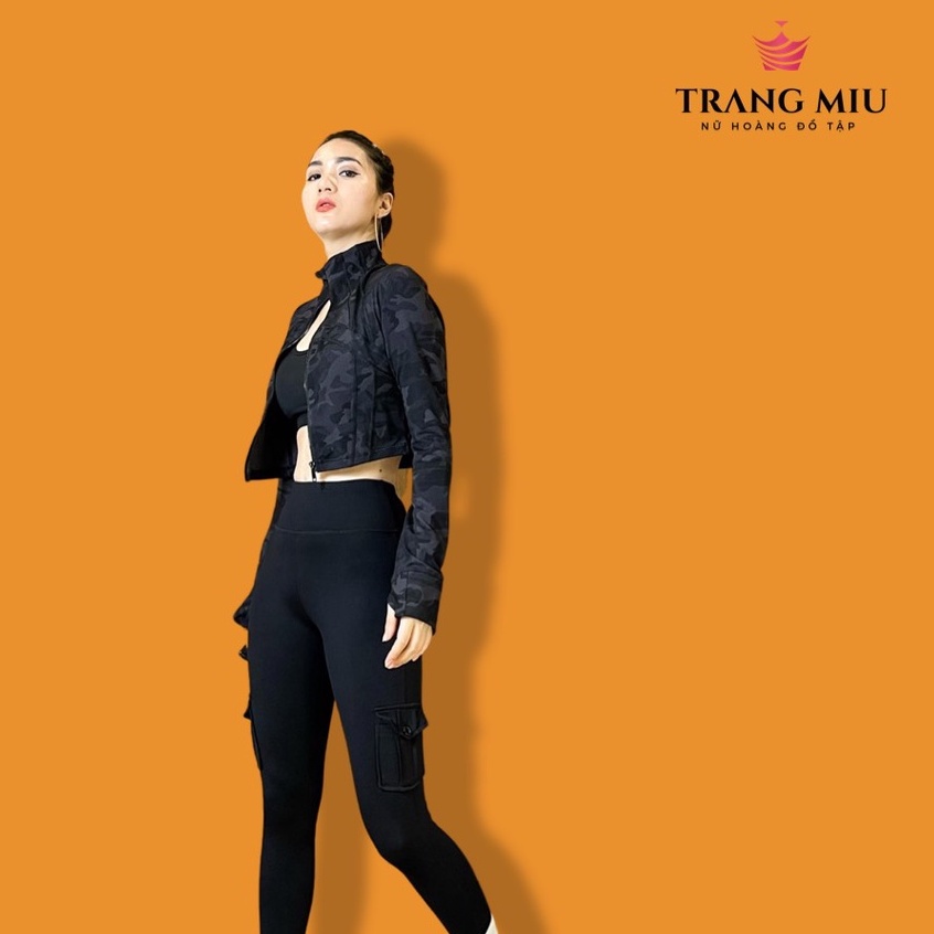 Áo Khoác Croptop Cao Cấp