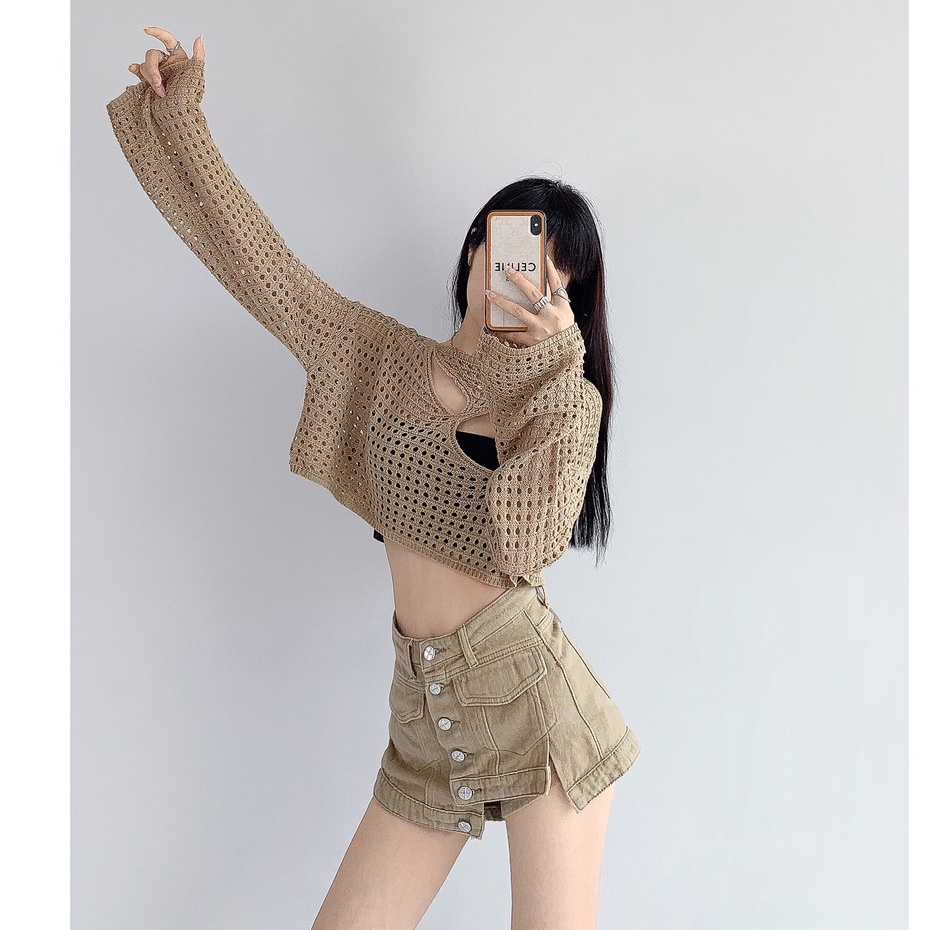 Áo Croptop Trễ Vai Tay Dài Dáng Rộng Thiết Kế Sang Trọng