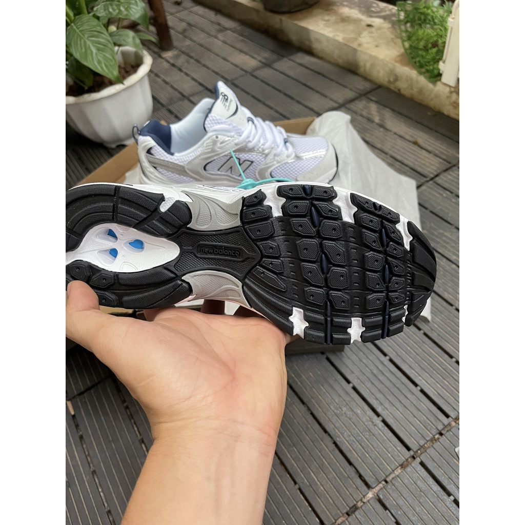 ] GIÀY NB 530 BẠC CAO CẤP FULL BOX