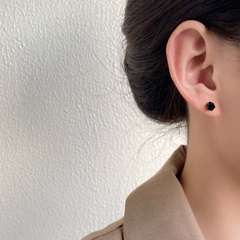 Đôi hoa tai mạ bạc 925 kiểu dáng đa giác màu đen đơn giản thời trang dành cho nam và nữ