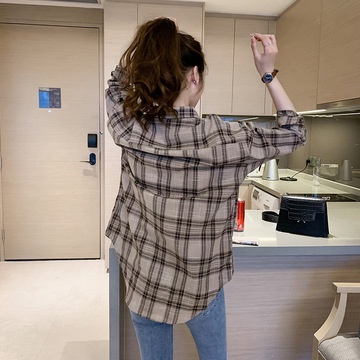 Áo Sơ Mi Tay Dài Dáng Rộng Họa Tiết Kẻ Sọc Phong Cách Hàn Quốc Thời Trang Mùa Xuân Mới Cho Nữ